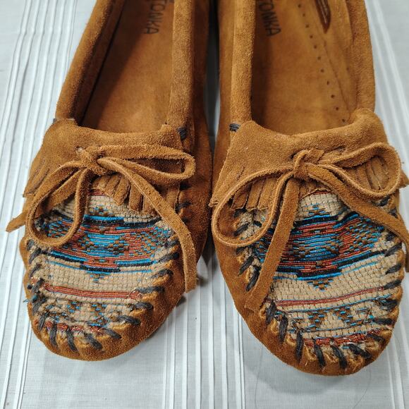Minnetonka Arizona Kilty Moccasin Shoes Womens 8 Brown‎ Leather Embroidered - Picture 6 of 9